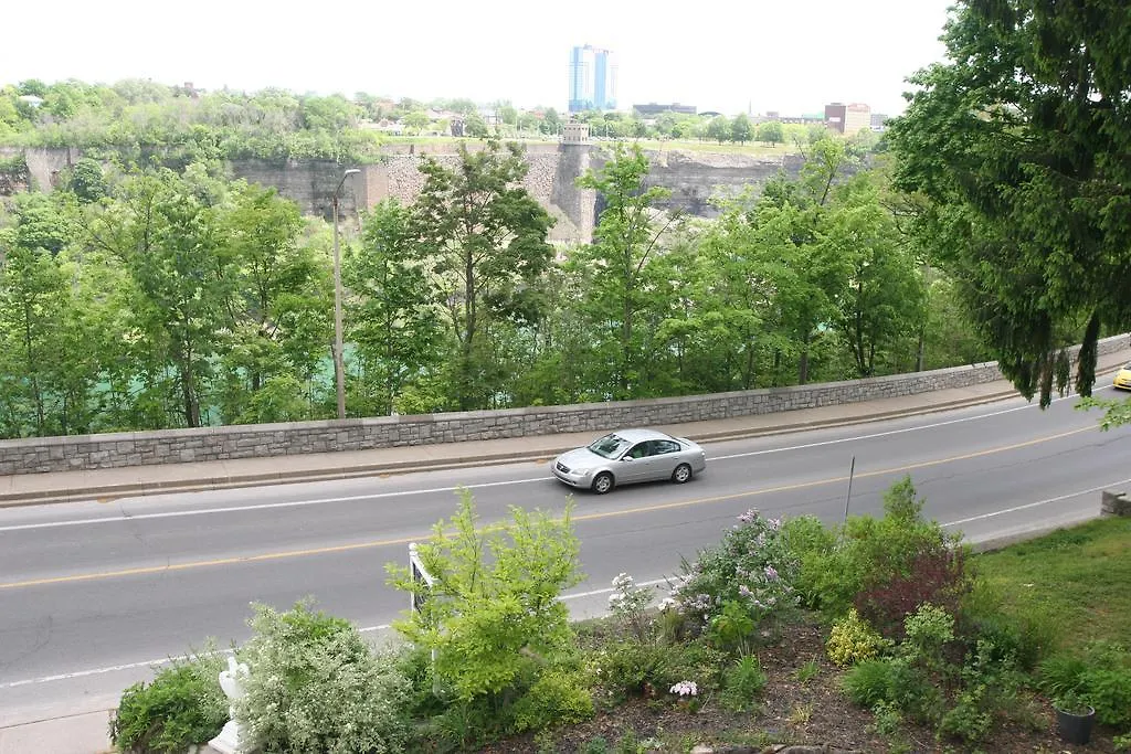 Niagara Classic Inn 3*, Niagara Falls Canada