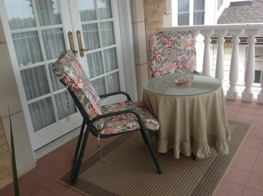 Niagara Classic Inn Bed & Breakfast Niagara Falls