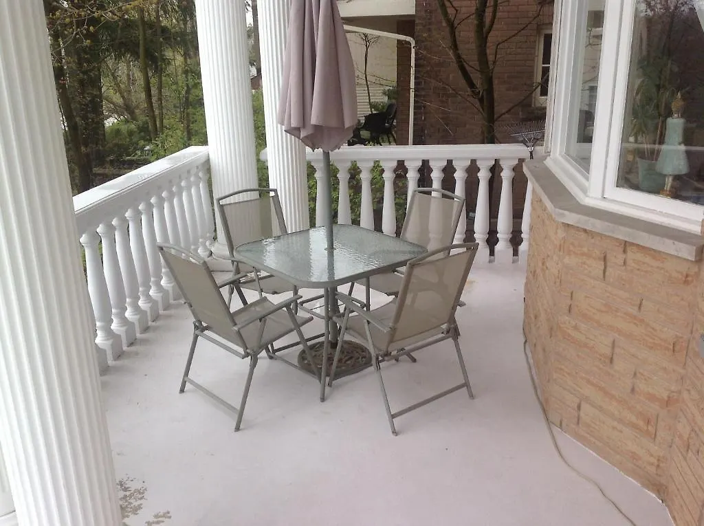 Niagara Classic Inn Bed & Breakfast