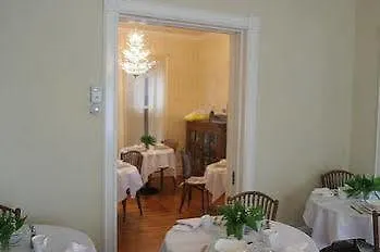 Niagara Classic Inn