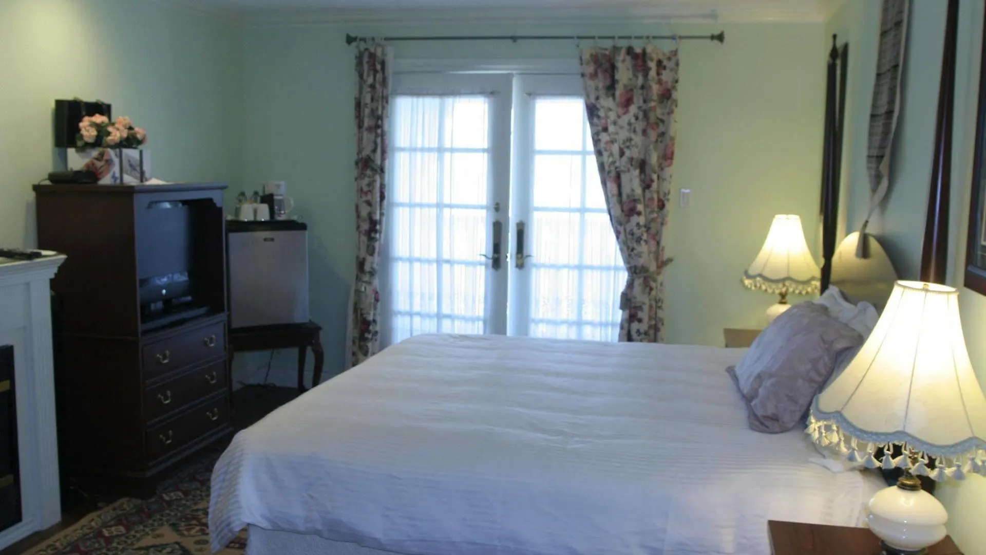 Niagara Classic Inn