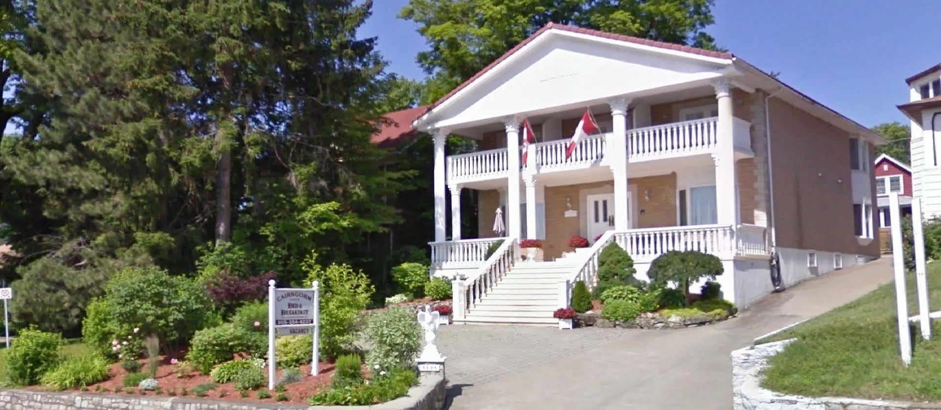 *** Bed & Breakfast Niagara Classic Inn Canada