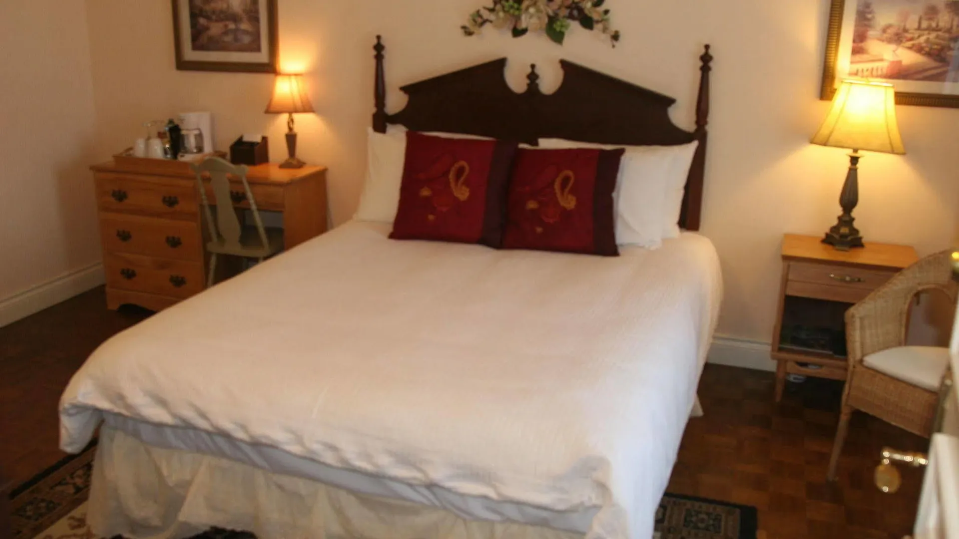 Bed & Breakfast Niagara Classic Inn